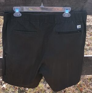 Vuori Ripstop Organic Cotton Elastic Waist hiking Shorts 34